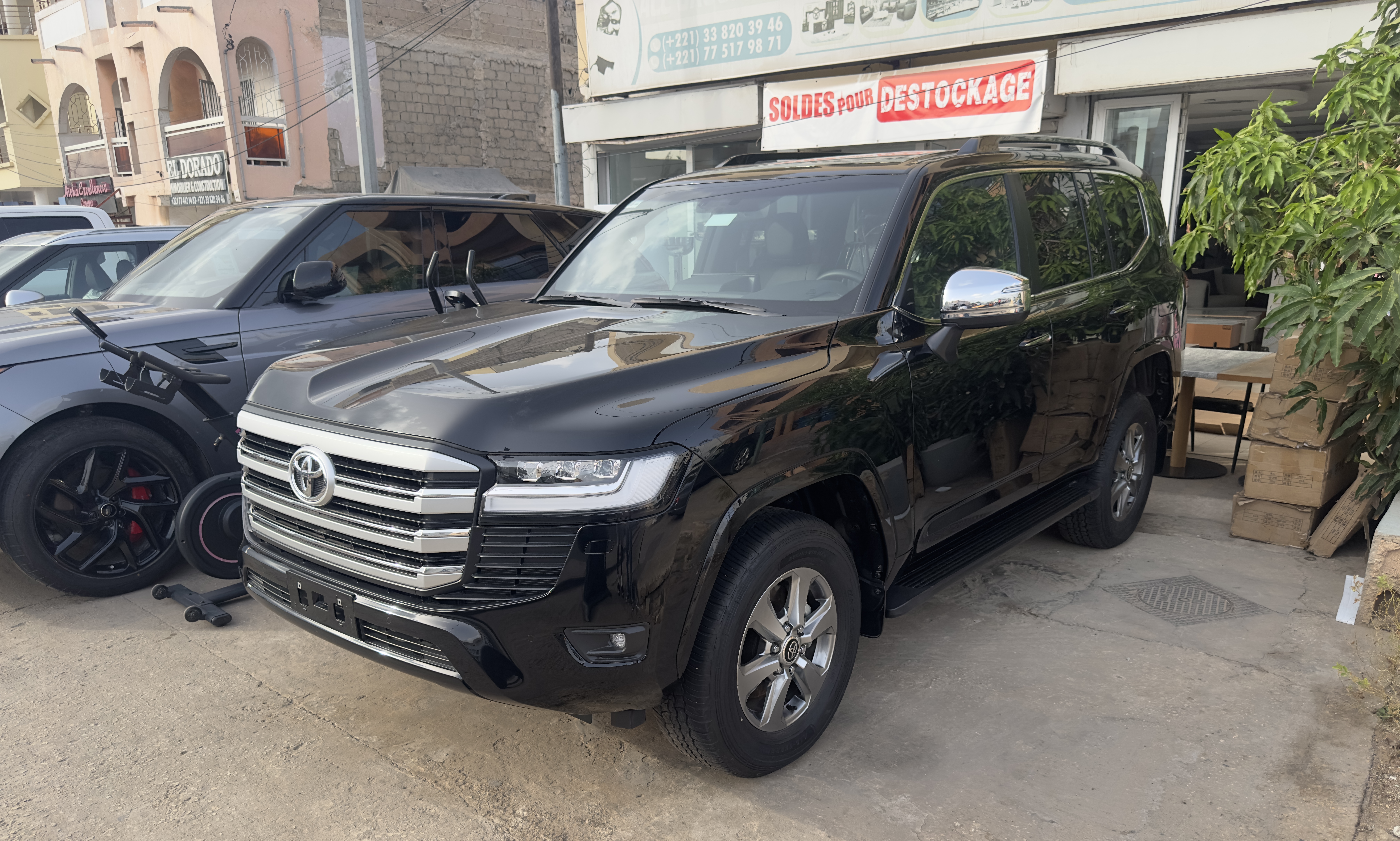 Land cruiser