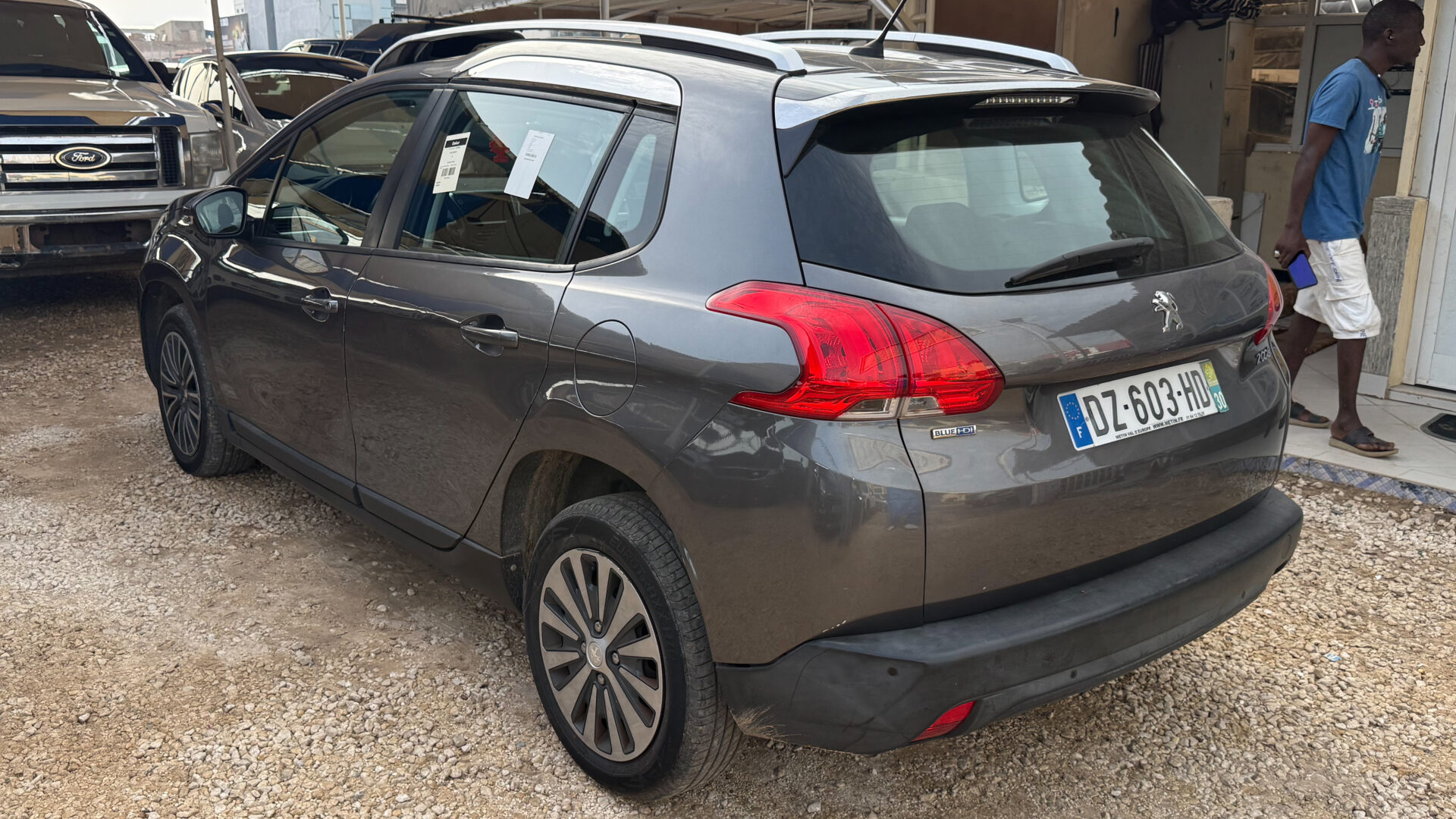 
								Peugeot 2008 2016 full									