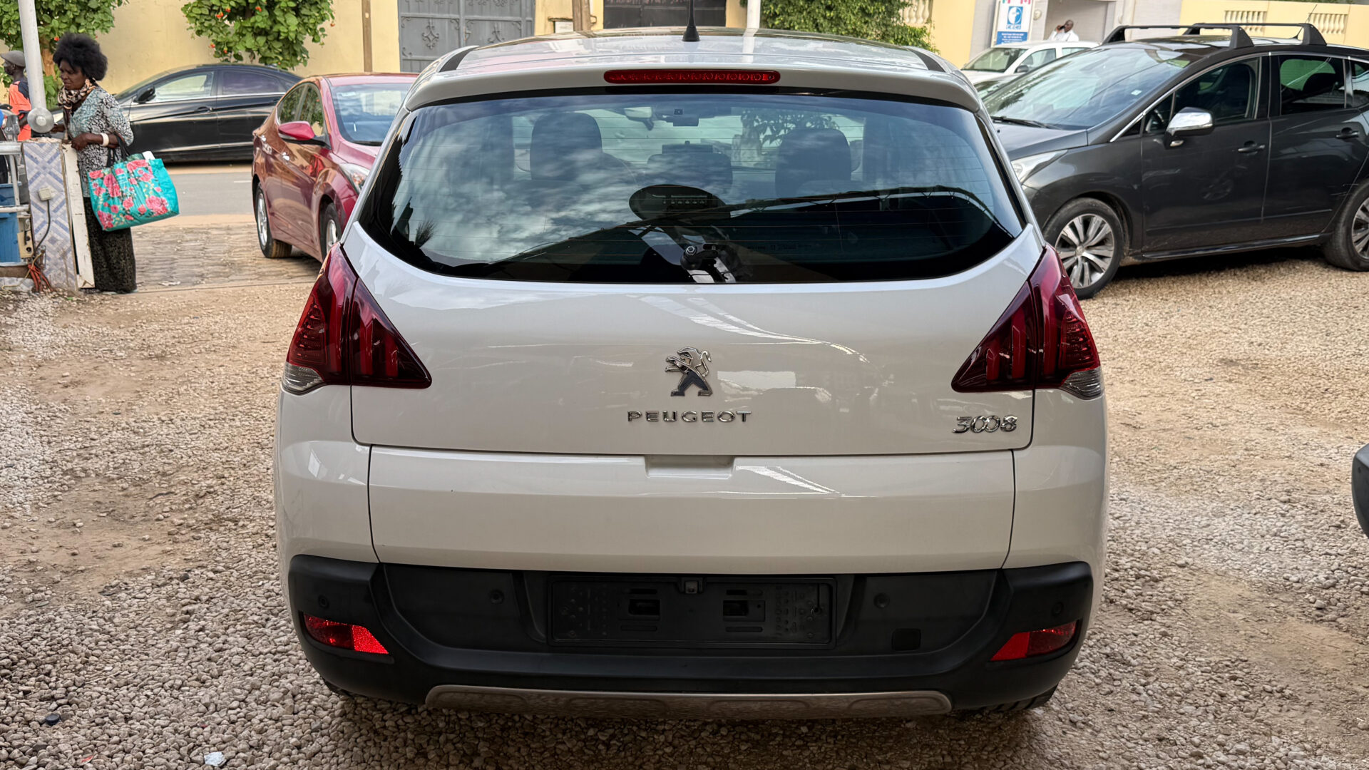 
								Peugeot 3008 2016 full									