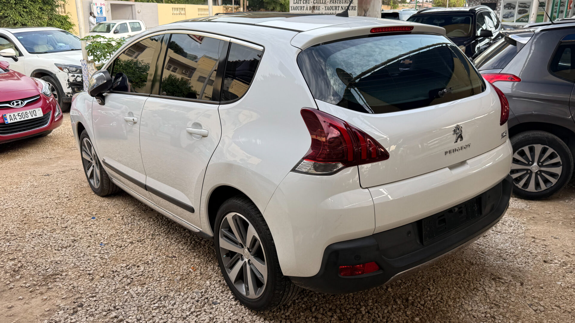 
								Peugeot 3008 2016 full									