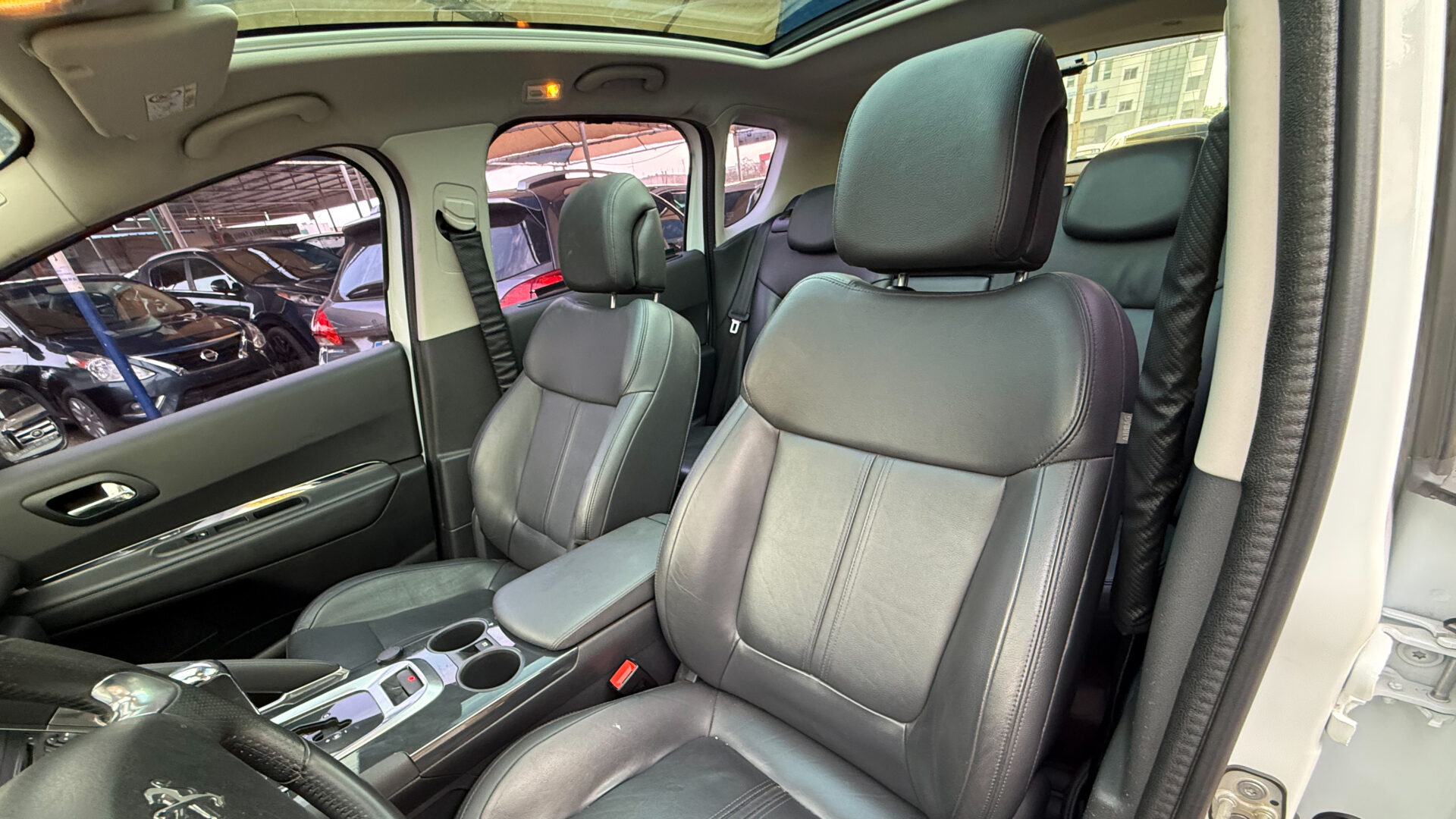 
								Peugeot 3008 2016 full									